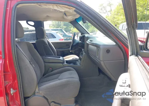 2005 Chevrolet Silverado 1500 Z71 из США, поврежденный, VIN 2GCEK13T551242533